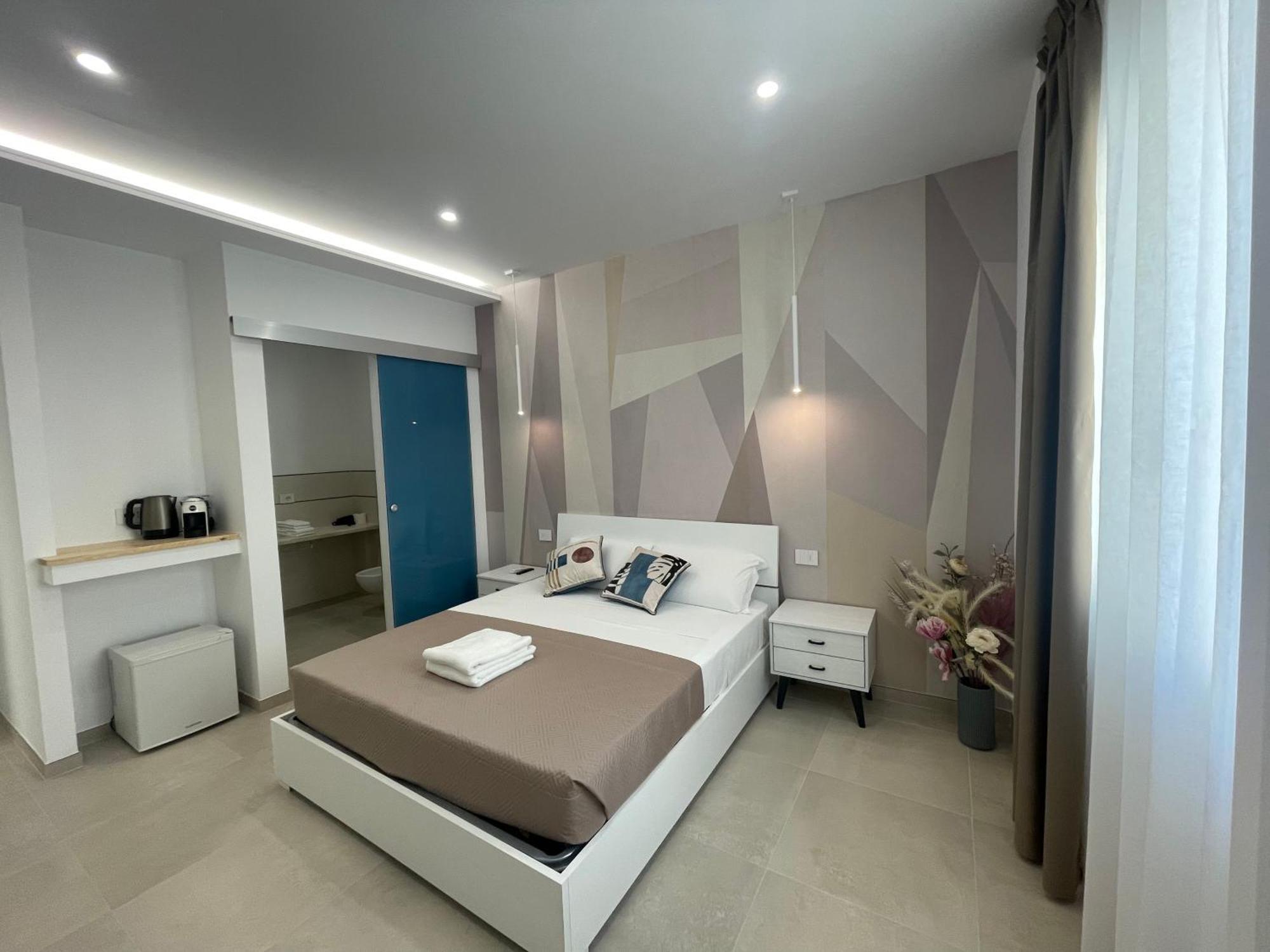 Bullerjanos Hotel ออลเบีย ภายนอก รูปภาพ